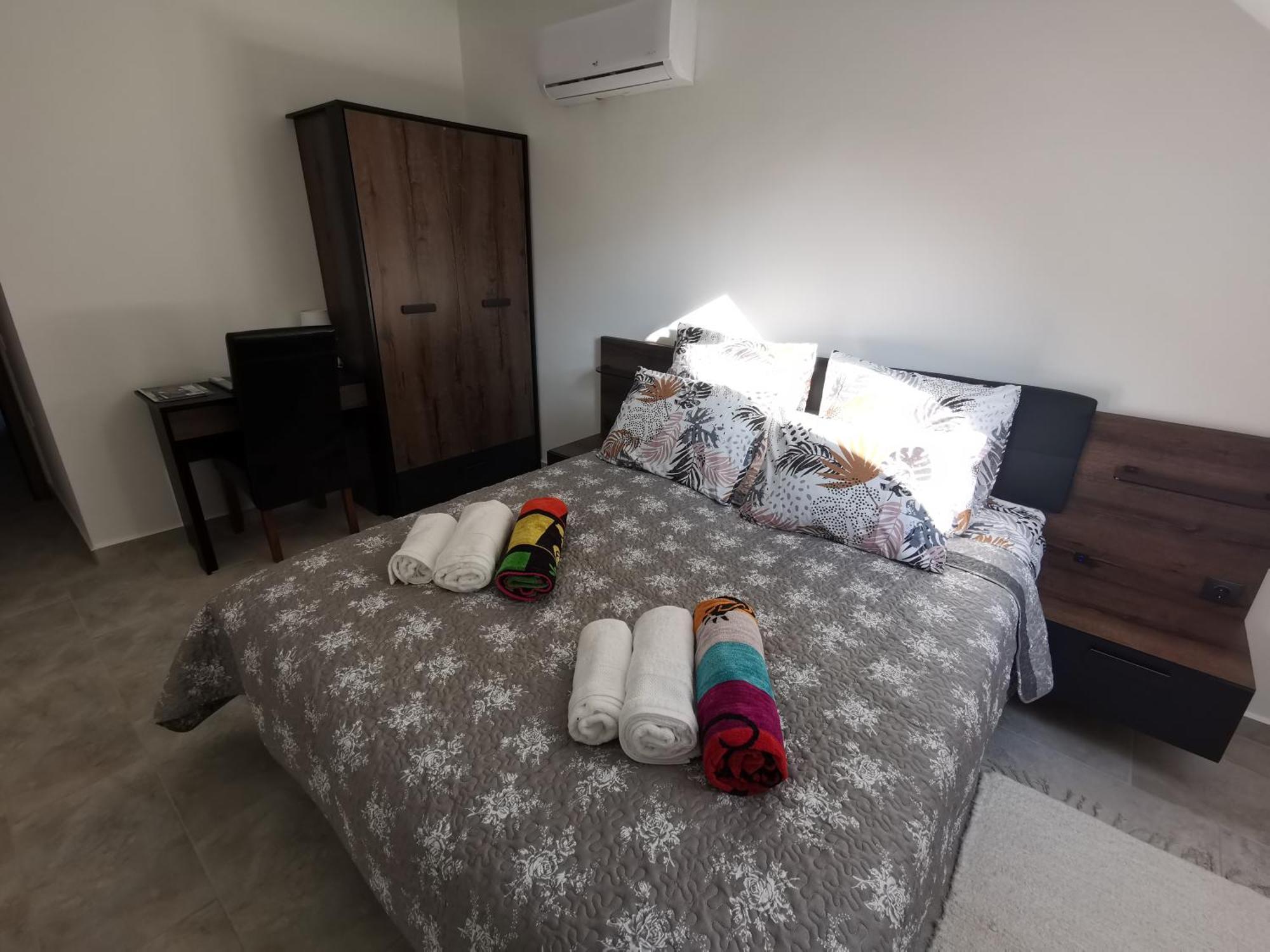 Moon Light Apartment เฮวิซ ภายนอก รูปภาพ