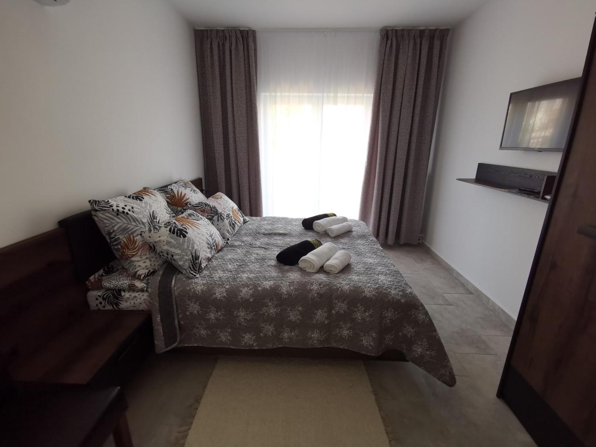 Moon Light Apartment เฮวิซ ภายนอก รูปภาพ