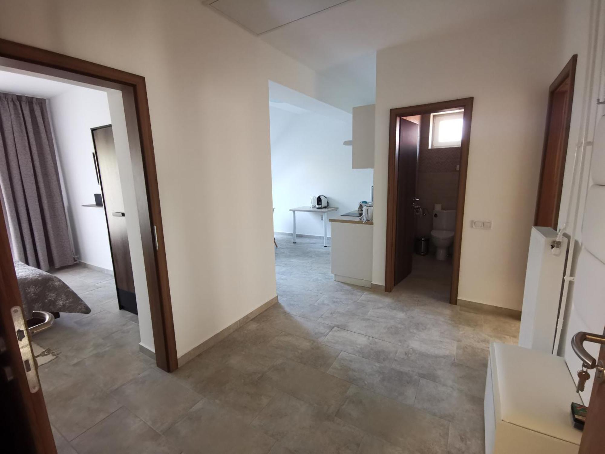 Moon Light Apartment เฮวิซ ภายนอก รูปภาพ