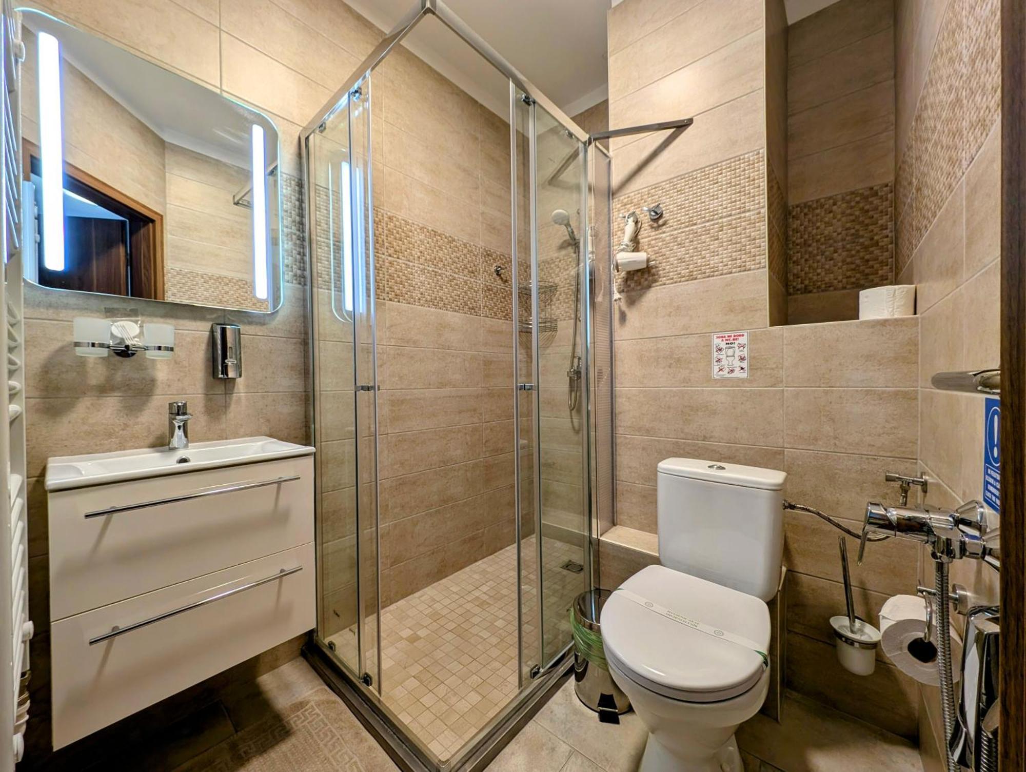 Moon Light Apartment เฮวิซ ภายนอก รูปภาพ